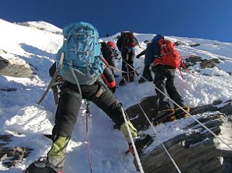 Climb Fixed Ropes To Island Peak Summit